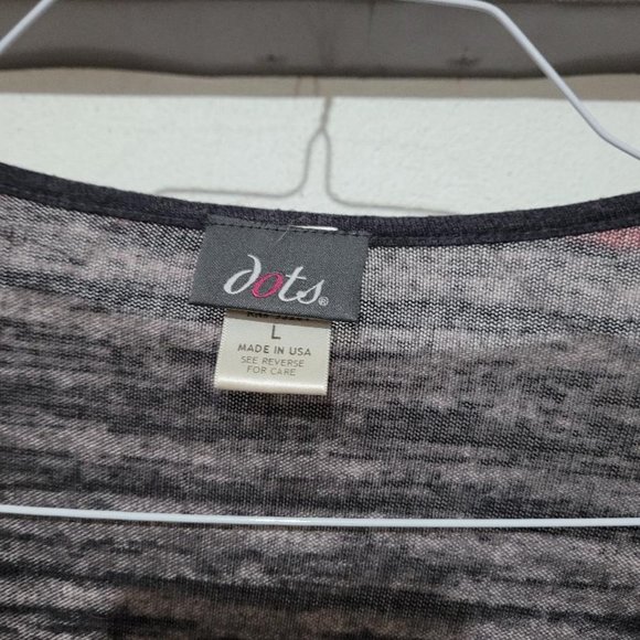 Grey/Red top - Picture 2 of 3